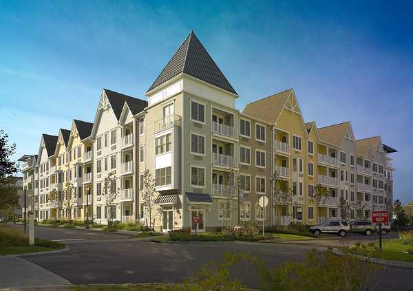Piervillage2 04