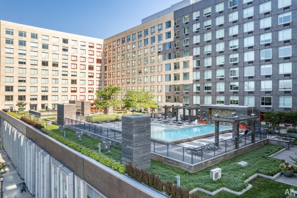 18 park jersey city nj roofdeck pool